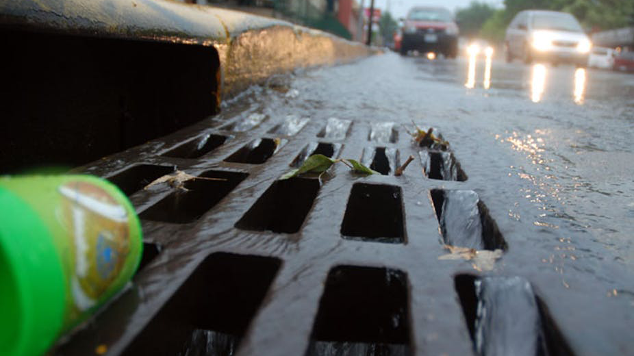 gutter on road